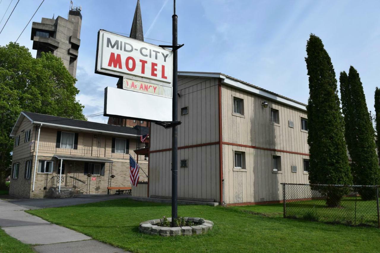Mid-City Motel Су-Сен-Марі Екстер'єр фото